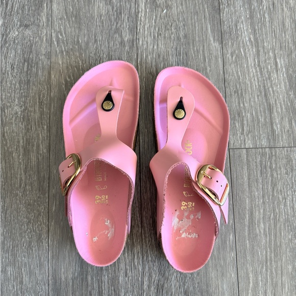BIRKENSTOCK Gizeh Big Buckle Sandals in High Shine Pink 39 - Picture 4 of 10